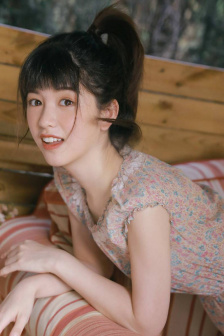 缓慢而坚定的刺入